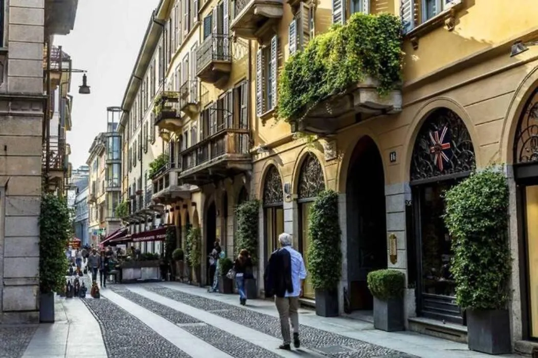 Hozyhome Milano Brera Olaszország